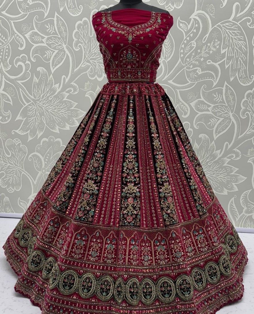 2875-B - Very-Well Detailed Hand Mirror Crafted with Various Embroidery and Doubke dupatta combine Bridal Lehenga Choli